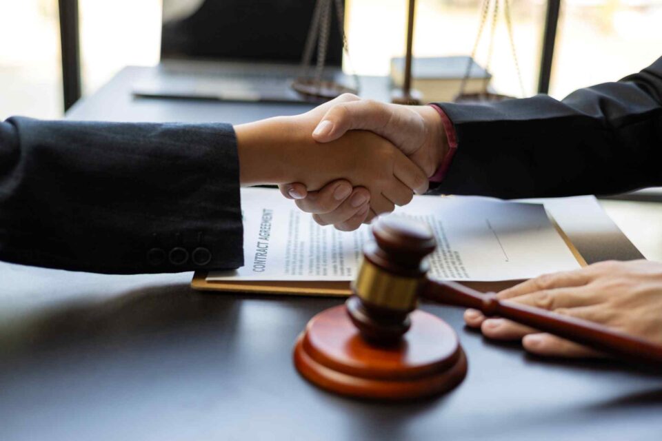 Legal trial support services for law firms in the East Bay and San Jose area